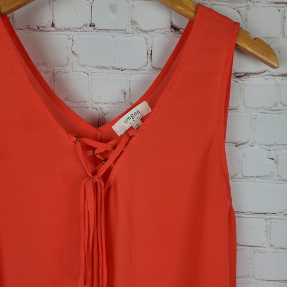 Umgee Sheer Hi Lo Lace Hem Sleeveless Tank Top - Picture 4 of 9